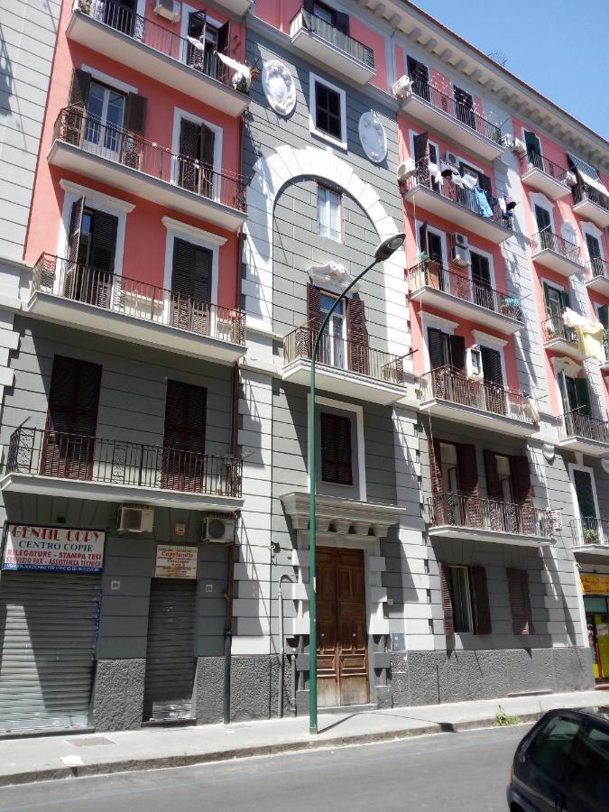 Chiarini22 Apartments Νάπολη Εξωτερικό φωτογραφία
