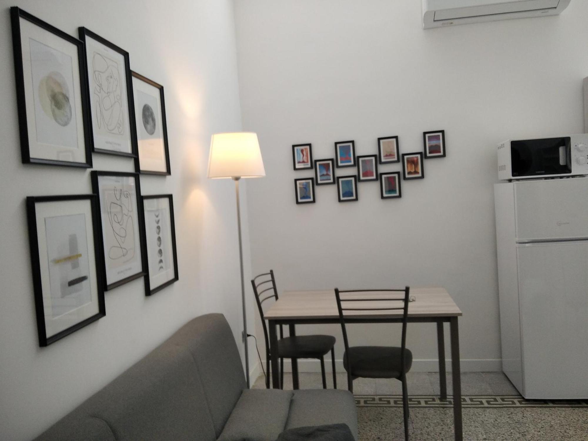 Chiarini22 Apartments Νάπολη Δωμάτιο φωτογραφία